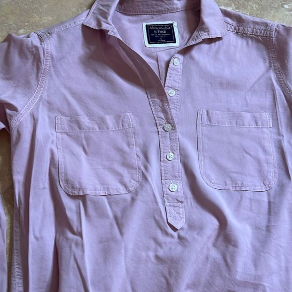 💕Abercrombie & Fitch Top💕 - Picture 6 of 7